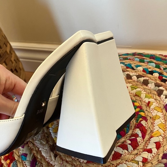 NWT RAYE White Mules Slide Heels - Picture 3 of 6